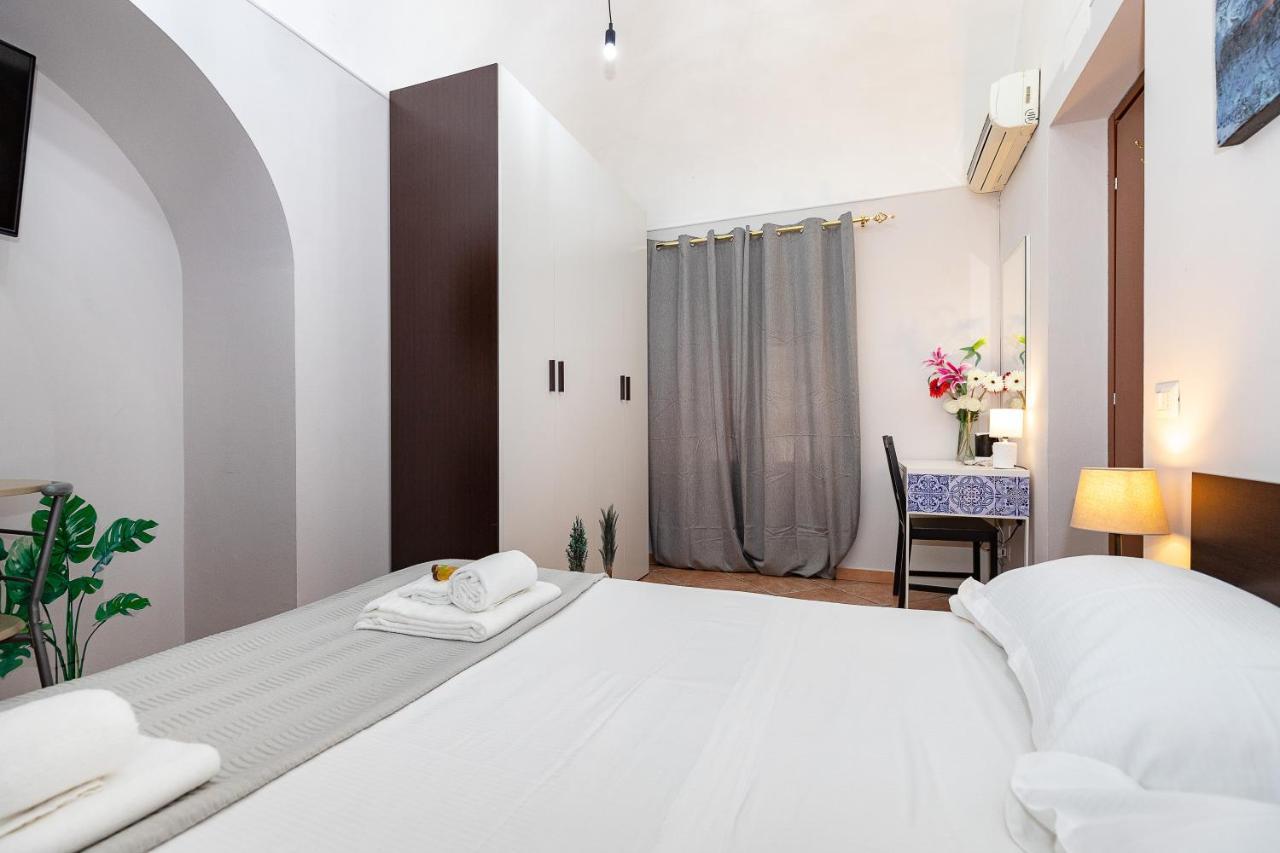 Stesicoro Exclusive Rooms CTA Exterior photo